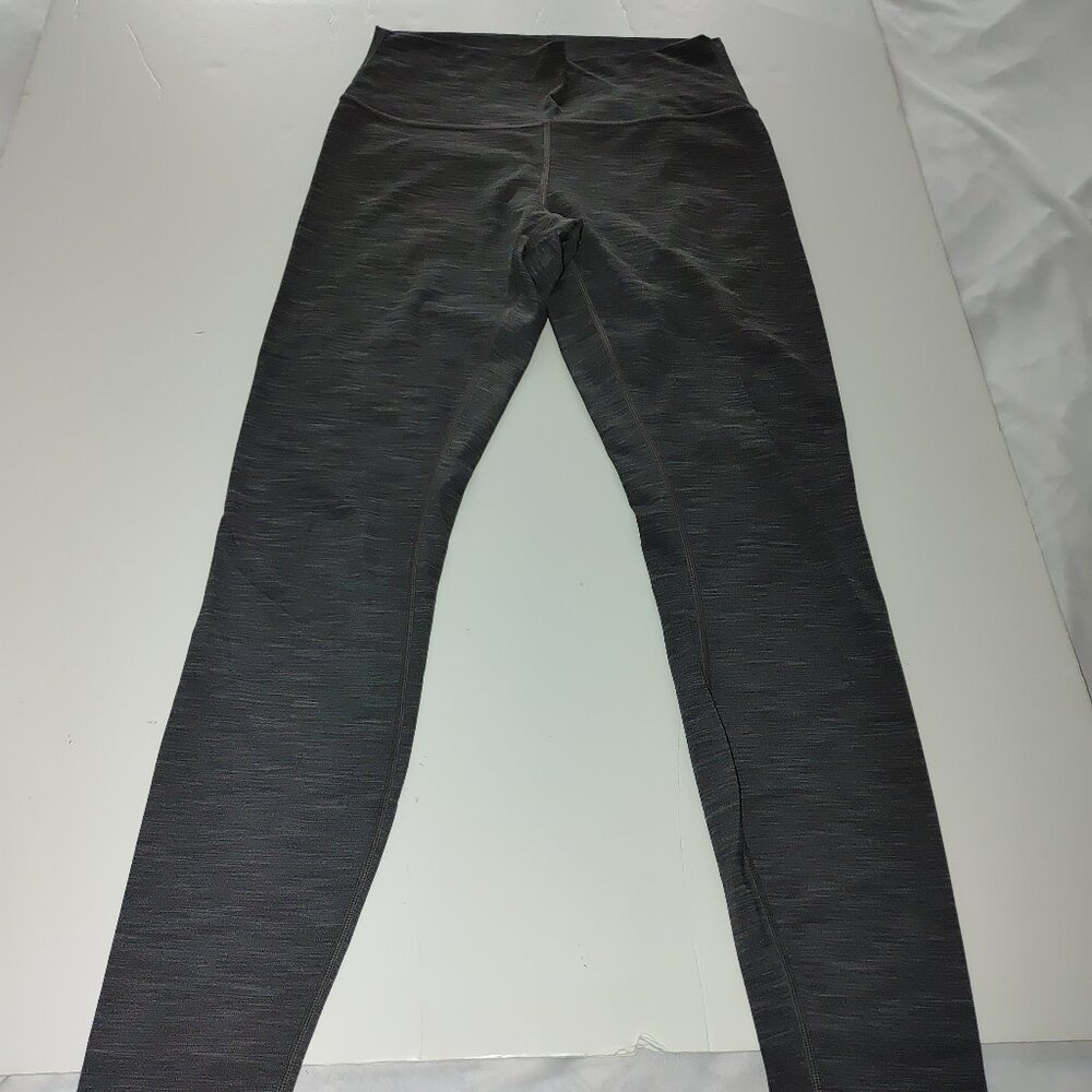 LULULEMON Woman's High Rise Leggings Size 8 NWOT